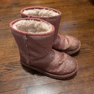 Ugg boots, pink glitter